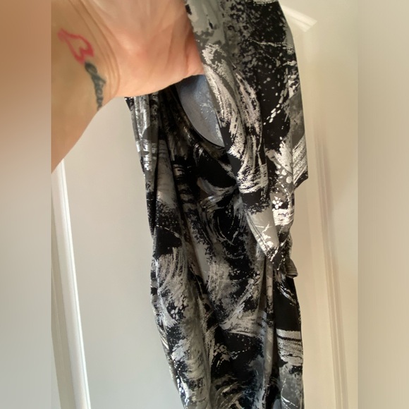 One shoulder dress - Picture 5 of 8